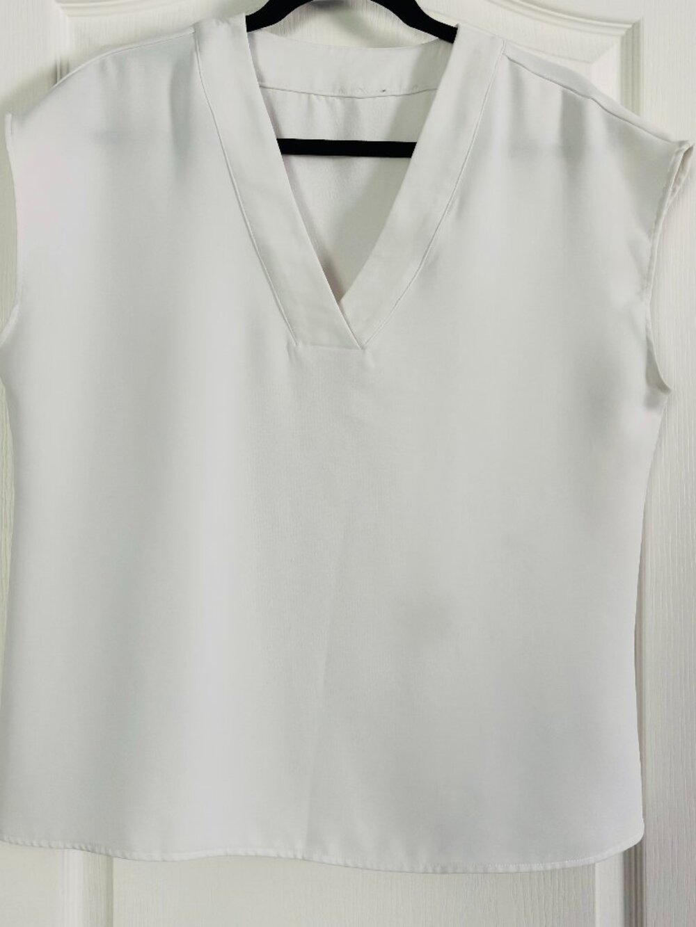 Angels White Sleeveless V-Neck Blouse Size L Career Office Shell Top